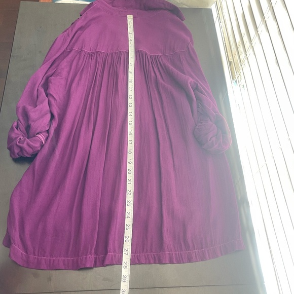 Side Stitch women's purple 3 Buttons Curved Hem Top roll-up sleeve. #222 - Picture 14 of 14